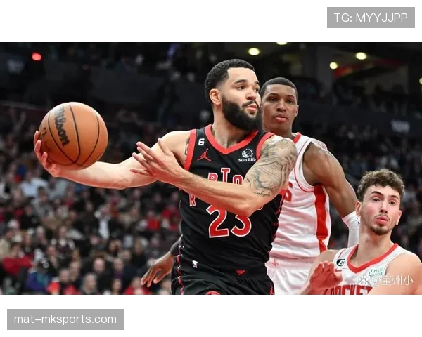 内特·阿奇博尔德突破多次拉开防线提升球队进攻效率